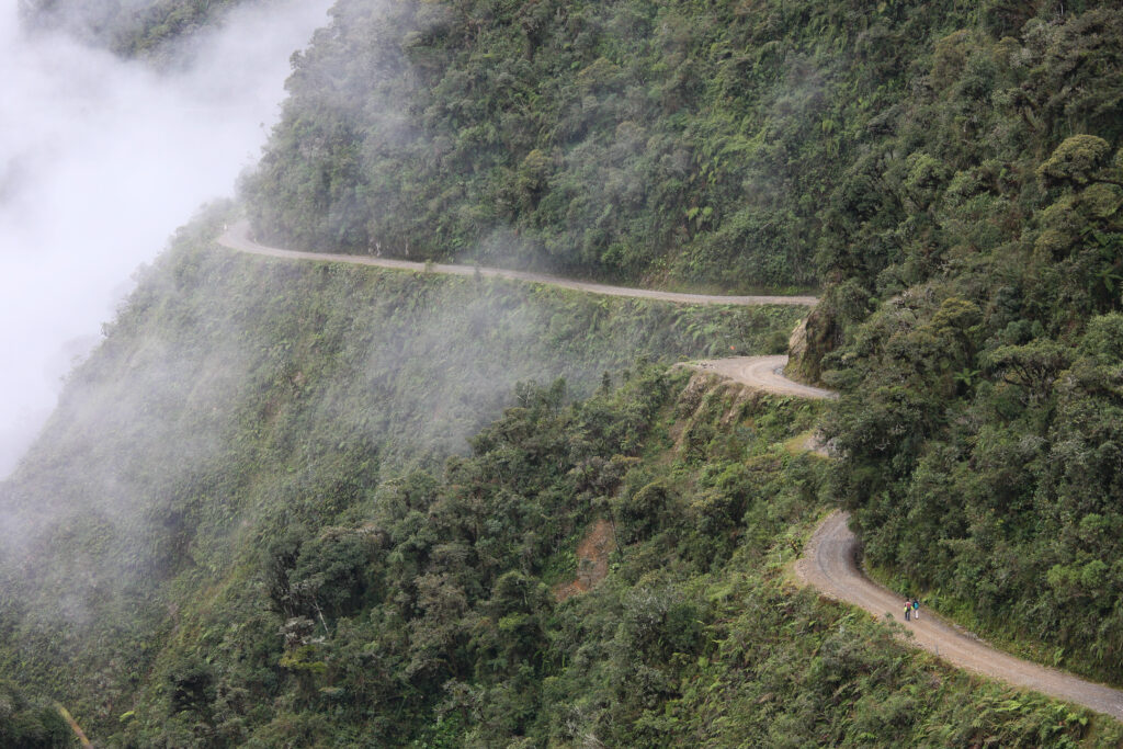 Walking_Biking_the_world’s_most_dangerous_road_in_Bolivia_(8275639809)