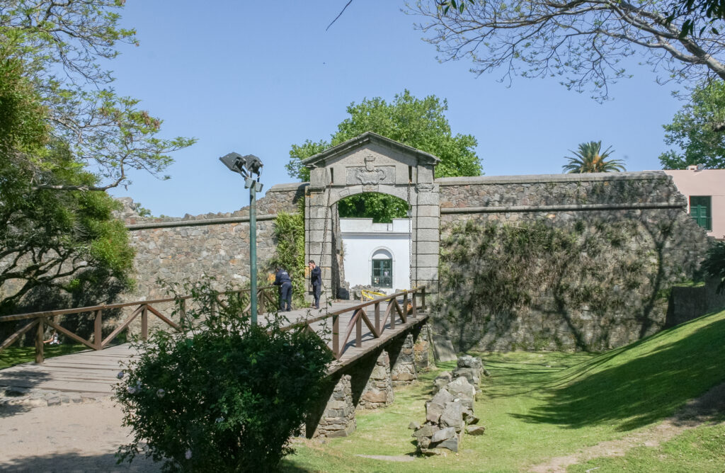 Colonia_del_Sacramento1_-_Uruguay
