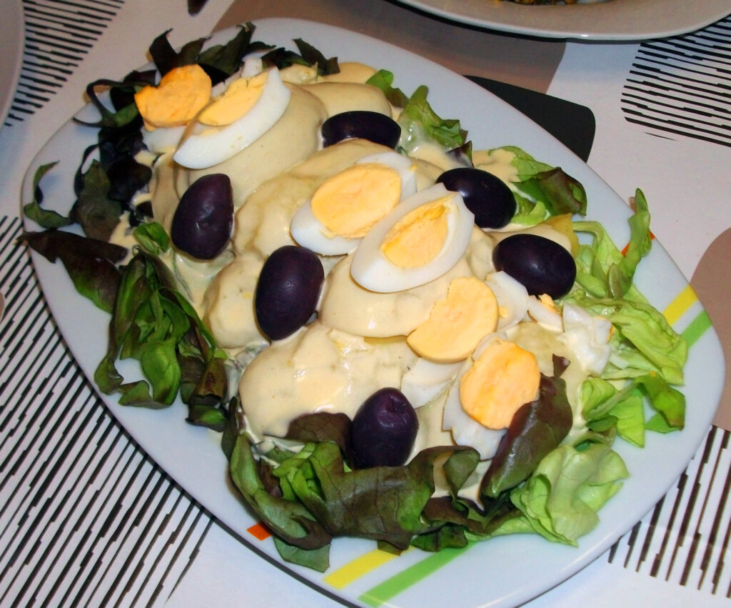 Bandeja_papa_huancaina